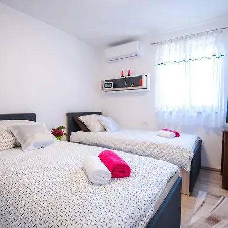 Sunrise Apartments Opatija Exterior photo